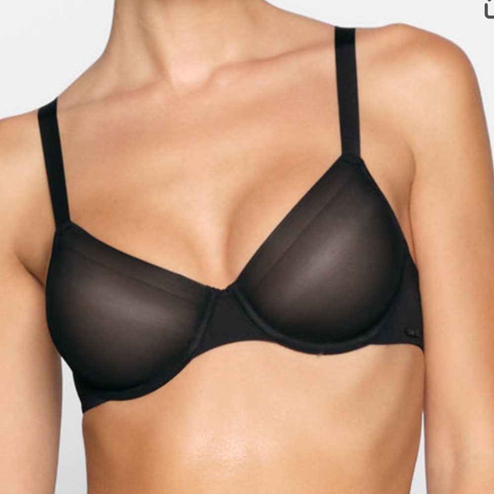 Skims No‎ Show Unlined Demi Bra